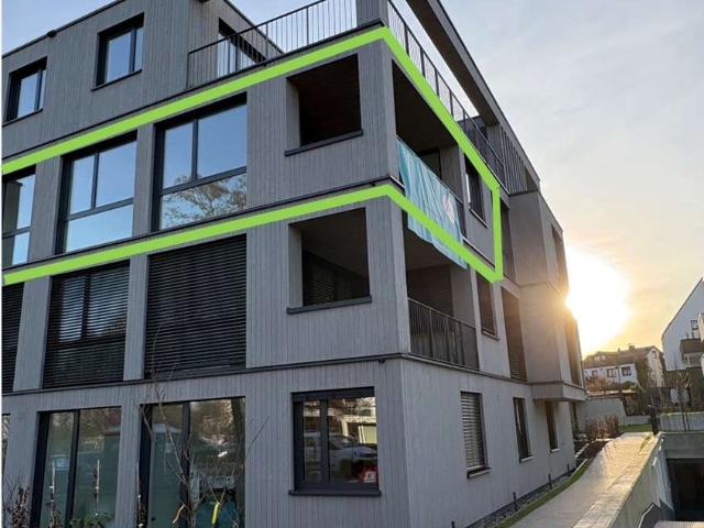 Lichtdurchflutete 3,5 Zimmer mit Loggia im 2.OG
