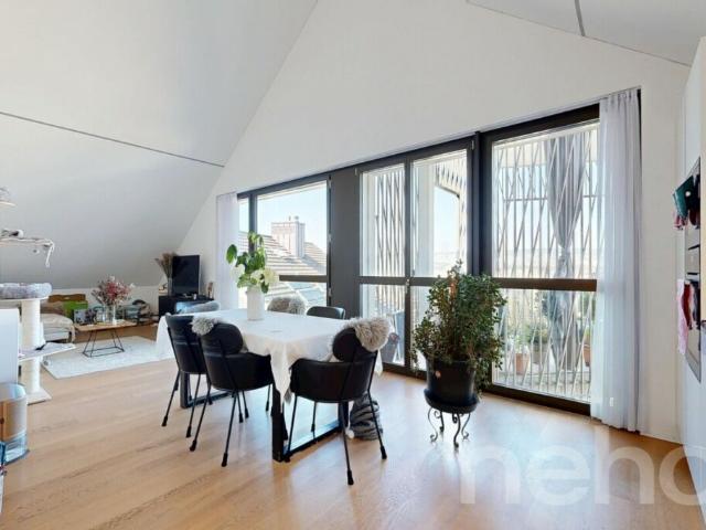 Lichtdurchflutete 3.5 Zimmer Wohnung in Oberlunkhofen