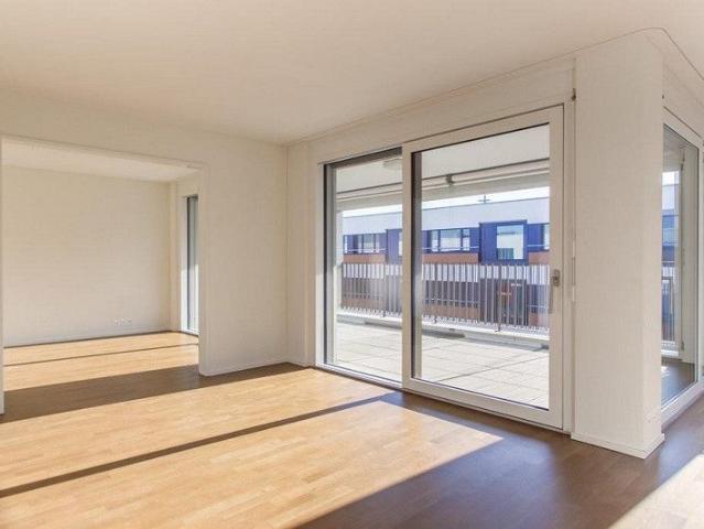 Lichtdurchflutete 3.5 Zimmer Wohnung zum Wohlfühlen