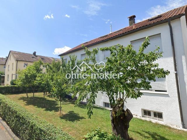 Lichtdurchflutete 3,5 Zimmerwohnung 1.OG ca.90 m2 mit großem Balkon Weinstadt Endersbach