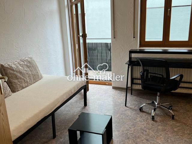 Lichtdurchflutete Vollmöblierte 1 Zimmer Wohnung