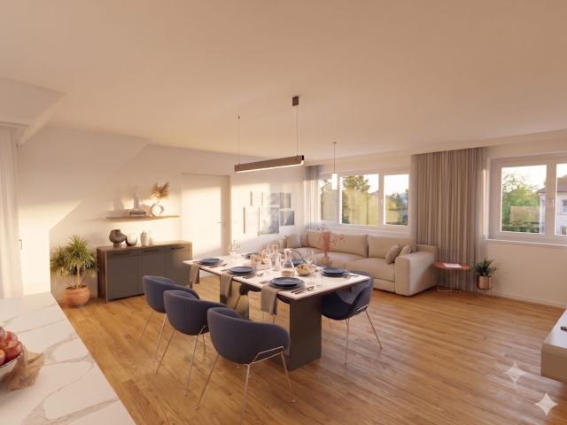 Lichtdurchflutete Barrierefreie 4 Zi DG Wohnung Balkon Zentrale Lange in Baden! Provisionsfrei!
