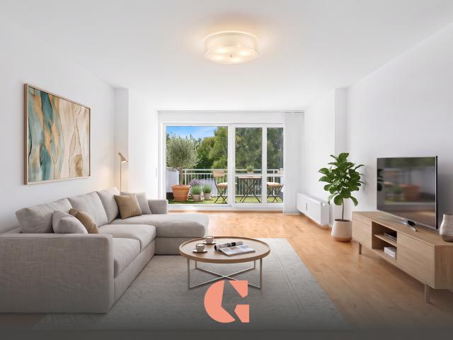 Lichtdurchflutete DG Wohnung mit Süd/West Balkon