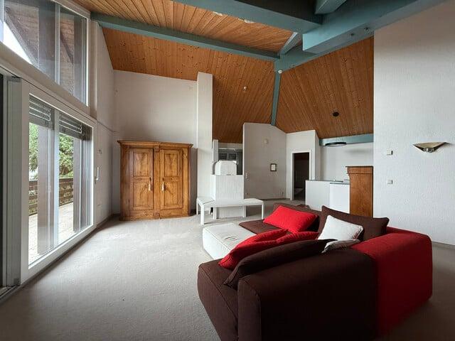 Lichtdurchflutete Maisonette mit Panoramablick – Wohlfühloase mitten im Grünen