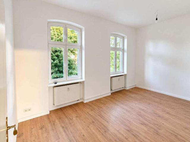 Lichtdurchflutete, modernisierte 5 Zimmer Wohnung