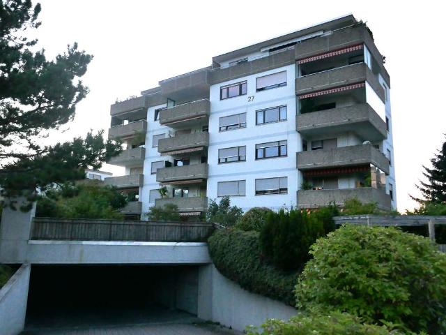 Lichtdurchfluteter 3,5 Zimmer Wohnungstraum mit unverbaubarem Blick auf die Gerlinger Höhe!