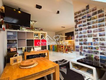 Lichtdurchfluteter Wohntraum! Moderne 3 Zimmer Maisonette mit sonnigem Freisitz in Hürth Efferen
