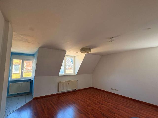 Lichtdurchflutetes 1,5 Zimmer Apartment in zentraler Lage, Stuttgart Feuerbach