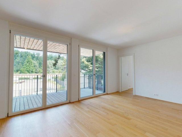 Lichtdurchflutetes 7 Zimmer Familienzuhause am Rande des Wienerwalds – Erstbezug