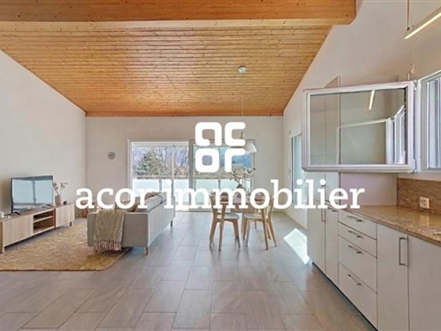 Lichtdurchflutetes 4.5 Zimmer Attika Apartment mit Minergie Standard