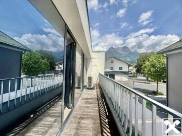 Saalfelden, Obsmarkt - Büroraum, Parkplatz