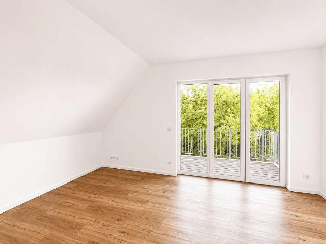 Lichtdurchflutetes Dachgeschoss Juwel! Neuwertige 2 Zimmer Wohnung mit XXL Balkon & Energieklasse A