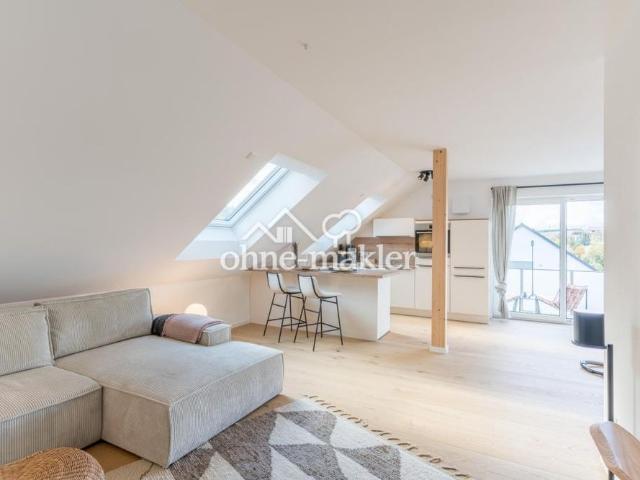 Lichtdurchflutetes Design DG 2 Zi. mit BORA Einbauküche, Lindura Parkett & Sonnenbalkon