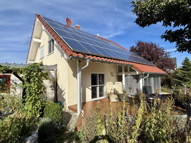 Lichtdurchflutetes, energetisch hochwertiges Einfamilienhaus in ruhiger Lage am Ansbacher Stadtrand
