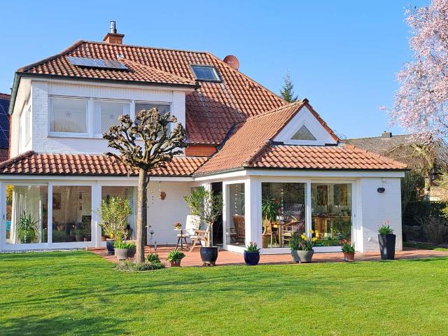 lichtdurchflutetes Einfamilienhaus