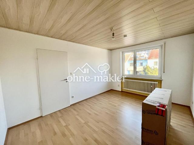 Lichtdurchflutetes Haus mit modernisiertem Bad und schönem Garten