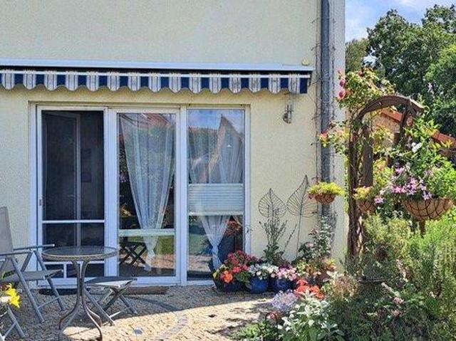 Lichtdurchflutetes Reihenendhaus in Top Zustand