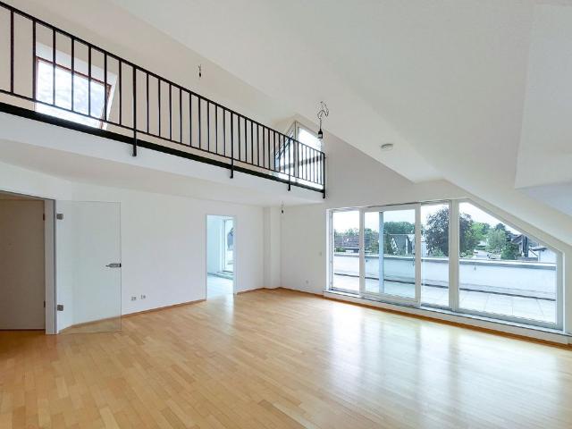 Lichtdurchflutende Maisonette Wohnung mit Dachterrasse in Leverkusen Schlebusch