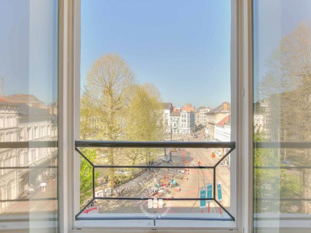 Lichtrijk appartement in hartje Gent | Huysewinkel