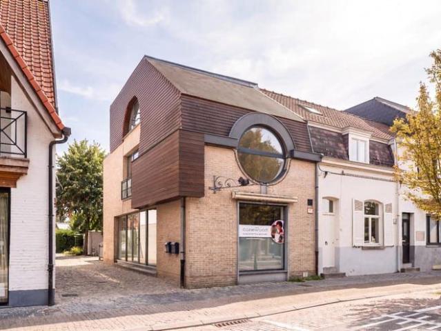 Lichtrijk appartement in het dorp van Sint Martens Latem