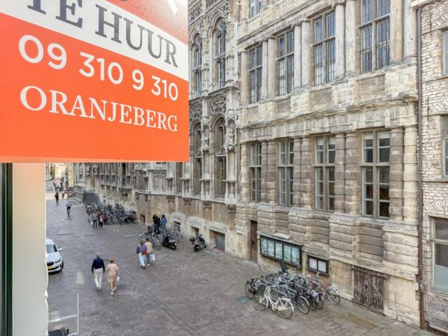 Lichtrijk appartement op centrale ligging in Gent
