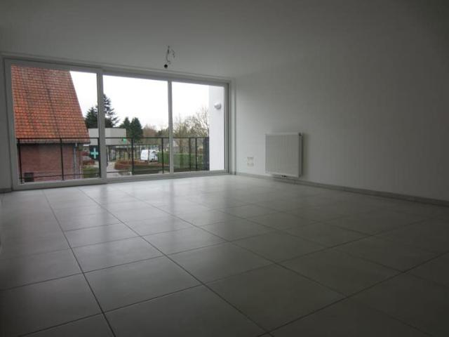 Lichtrijk appartement op interessante locatie