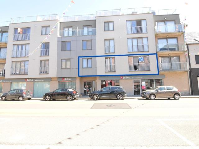 Lichtrijk appartement met garage in centrum Avelgem