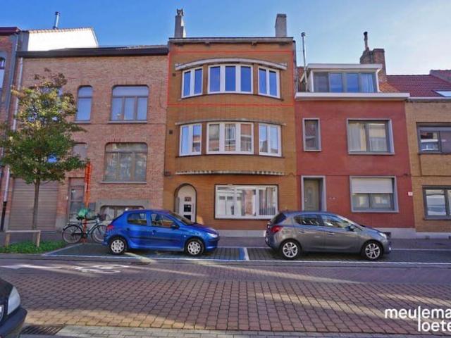 Lichtrijk appartement met 1 slaapkamer in Oostende