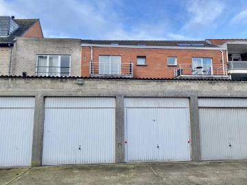 Lichtrijk appartement met 1 slpk, terras en garage* voor 715 EUR/mnd