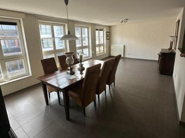 Lichtrijk appartement met 2 slaapkamers en 2 badkamers in Geel