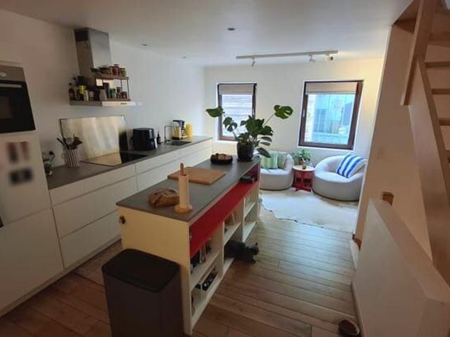 Lichtrijk appartement te huur centrum Gent