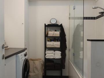 Lichtrijk gerenoveerd één slaapkamer appartement bij Sint Jacobs