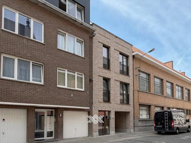 Lichtrijk duplexappartement op het tweede en derde veriep