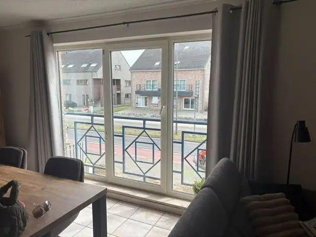 Lichtrijk duplexappartement nabij het centrum van Overpelt