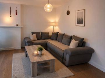 Lichtrijk en instapklaar 1 slaapkamerappartement met warme parketvloer