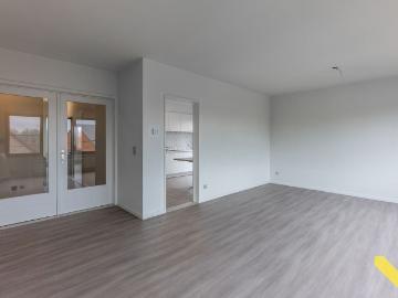 Lichtrijk instapklaar appartement met centrale ligging