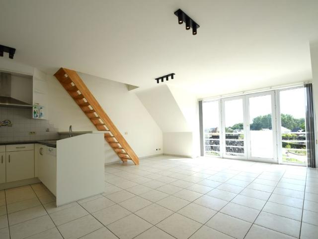 Lichtrijke duplex op centrale ligging in het centrum van Houthulst