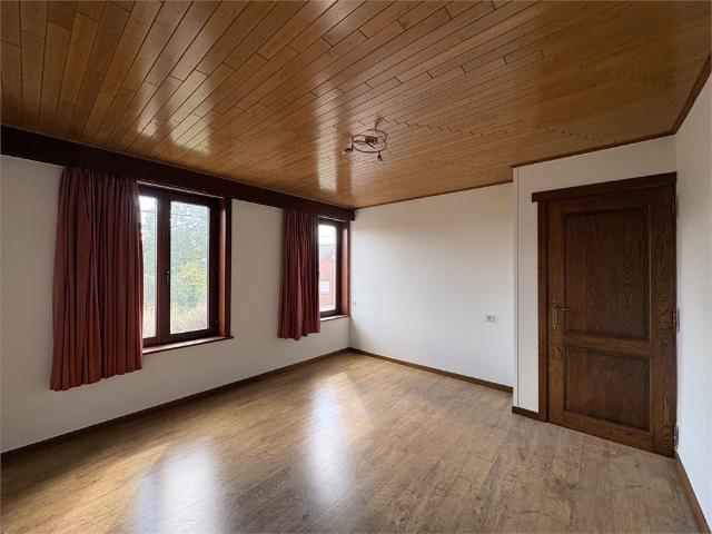 Lichtrijke gezinswoning met 4 slaapkamers + garage