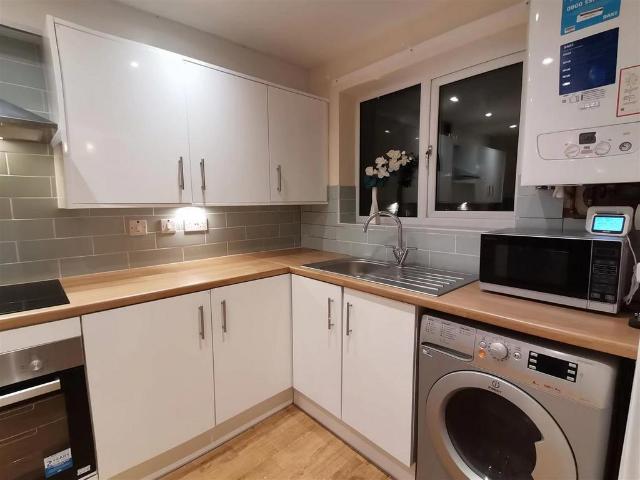 Liddle Court, Newcastle Upon Tyne 3 bed house to rent £1,303 pcm £301 pw