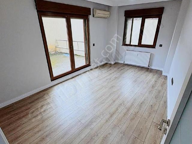 Lider'den İdealtepe Sahil'de Bahçe Teraslı Yeni Binada 60m2 1+1