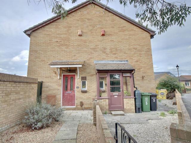 Lidiard Gardens, Southsea PO4, 1 bed semi detached house to rent, £1,200 pcm | PrimeLocation