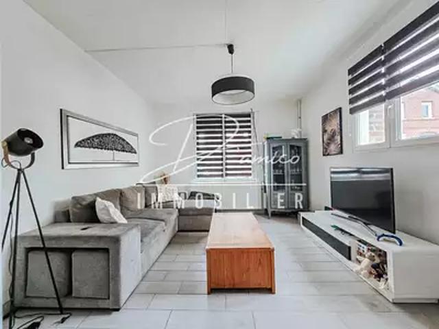 Lieu Saint Amand 59111 Achat / Vente maison 6 pièces t6 parking