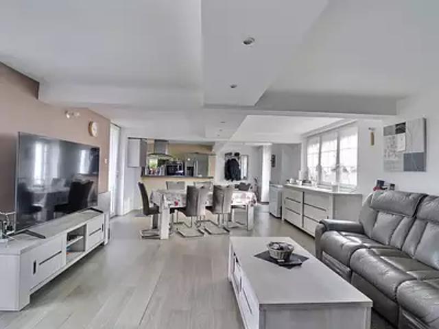 Lieu Saint Amand 59111 Achat / Vente maison 2 pièces t2