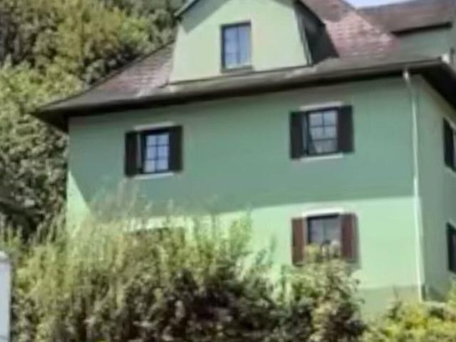 Liebevoll renoviertes 5 Zi Haus mit Garten, 2 Bädern & Einbauküche in 8700 Leoben zu mieten!