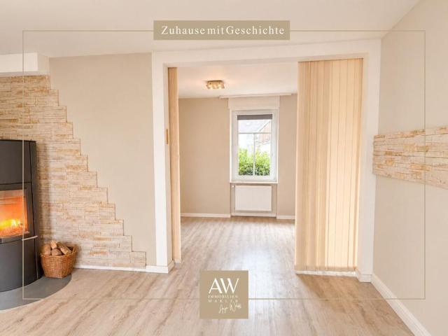 LieblingsPlatz* Freistehendes Einfamilienhaus mit kleinem Garten, Freisitz, Garage und EBK