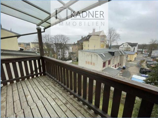 Lieblingsplatz? Geräumige 3 Zimmer WE im DG mit Balkon