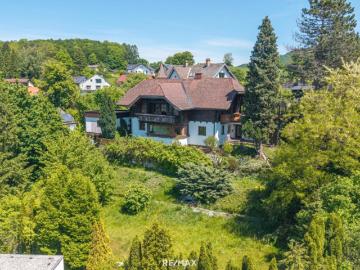 Charmantes Anwesen mit Panoramablick und Ruhelage am Traunsee