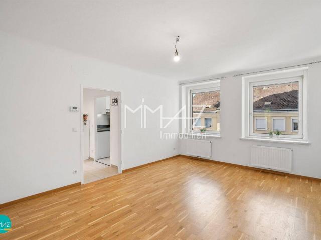 Liesing Bestlage! Gut geschnitten Perfekt angebunden! Helle 2 Zimmer Wohnung mit sehr großem Gemeinschaftsgarten