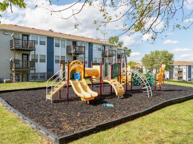 Life at Highland Village 2 Bedroom Apartment for Rent at 8619 E 61st Ter, Kansas City, MO 64129 Lewis Heights