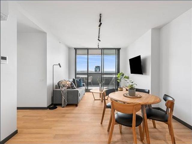 Life at the ready | Pivot House Short term leases available 3+ months